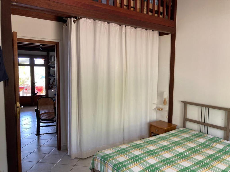 Villa - 96 m² - 5 pièces