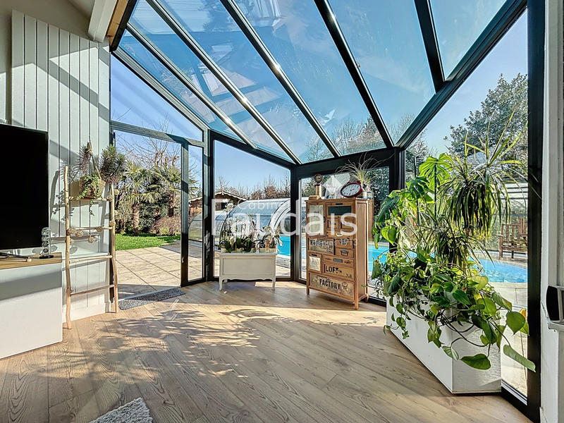 Maison - 162 m² - 7 pièces