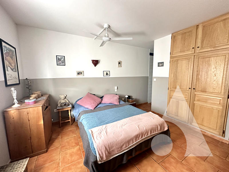 Maison - 182 m² - 8 pièces