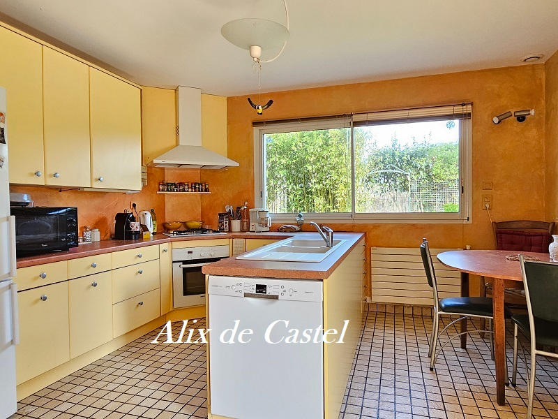 Maison - 150 m² - 8 pièces