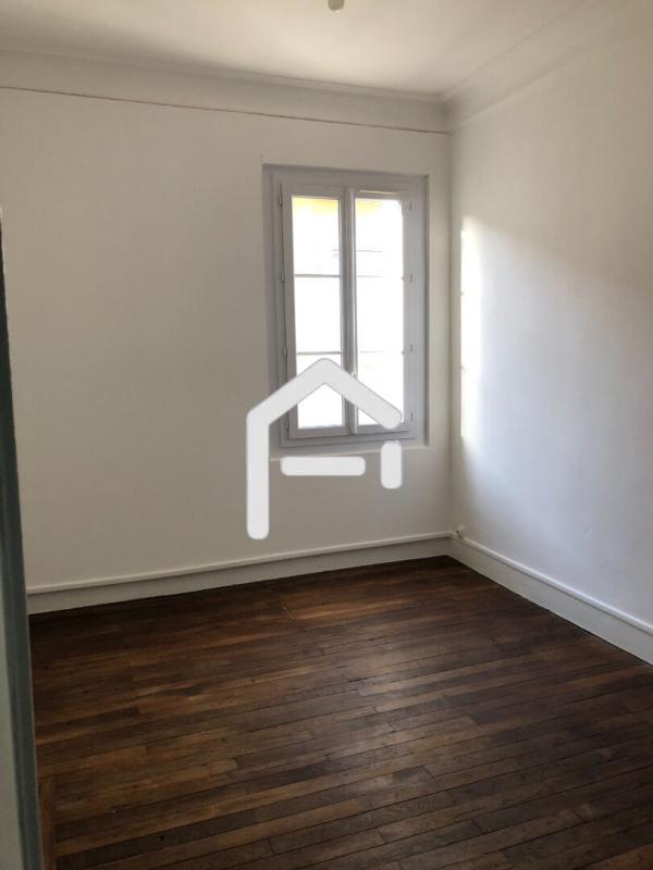 Appartement - 87 m² - 5 pièces