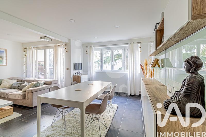 Appartement - 85 m² - 5 pièces