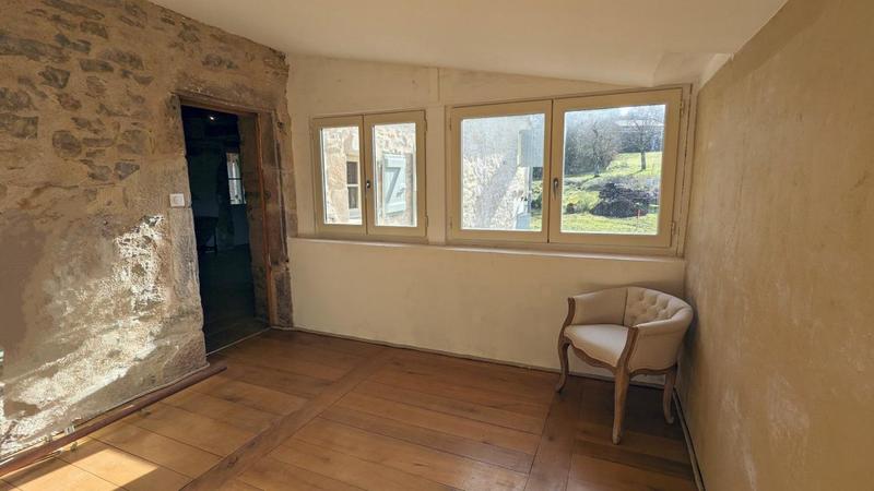 Maison en pierre - 187 m² - 4 pièces