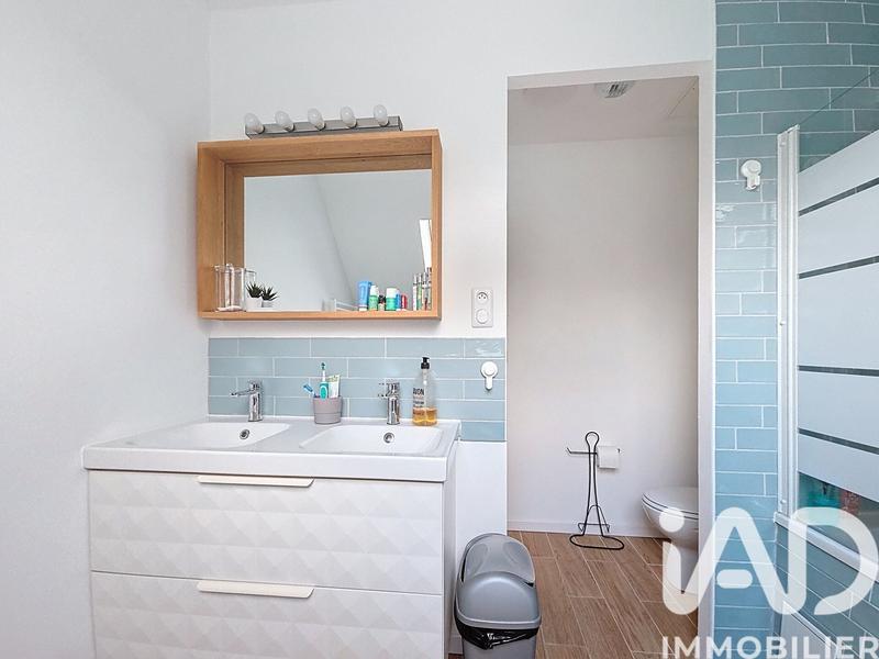 Maison - 94 m² - 5 pièces