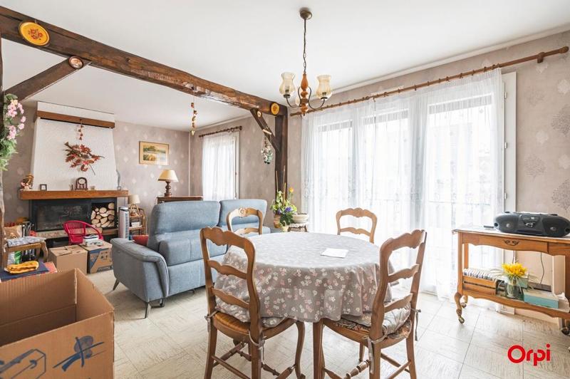 Maison - 80 m² - 4 pièces