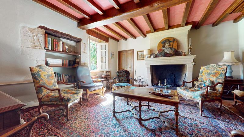 Maison traditionnelle - 280 m² - 8 pièces