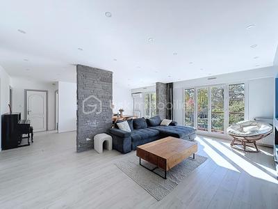 Appartement - 113 m² - 5 pièces