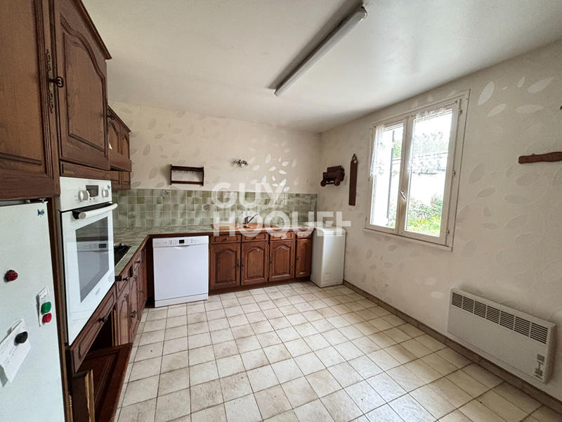 Maison - 166 m² - 9 pièces