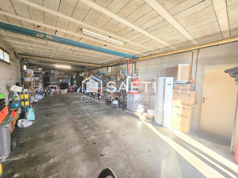 Local commercial - 135 m² - 7 pièces