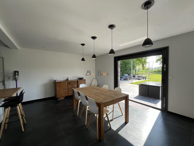 Maison - 128 m² - 4 pièces