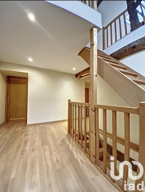 Maison de ville - 192 m² - 8 pièces