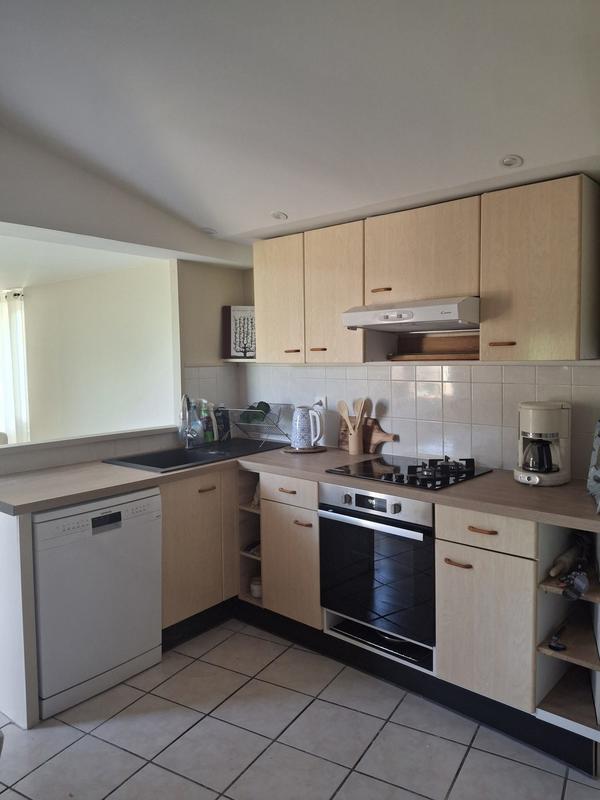 Maison - 95 m² - 3 pièces