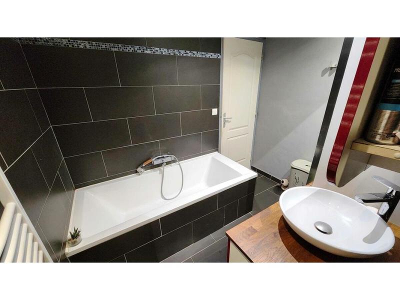 Maison - 86 m² - 5 pièces