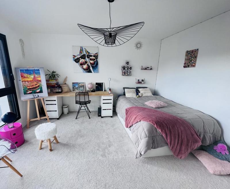 Maison - 201 m² - 8 pièces