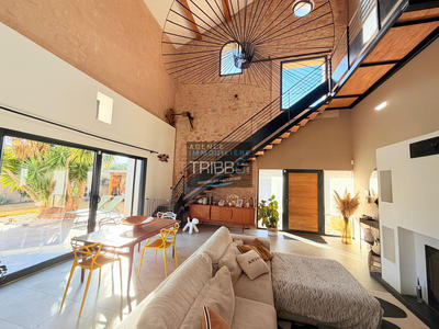 Mas - 160 m² - 4 pièces