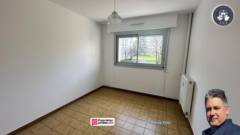Appartement - 82 m² - 4 pièces