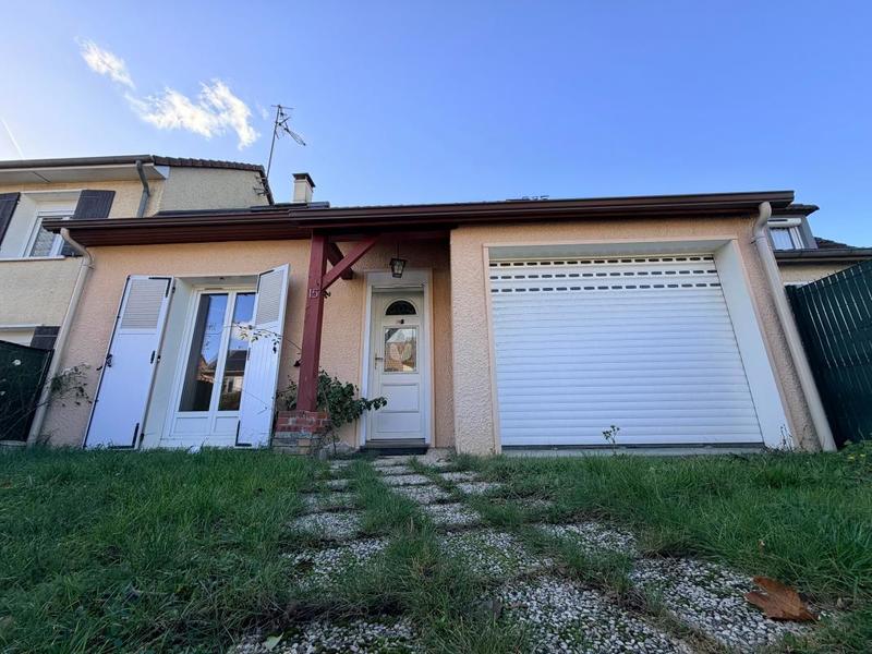 Maison - 95 m² - 5 pièces