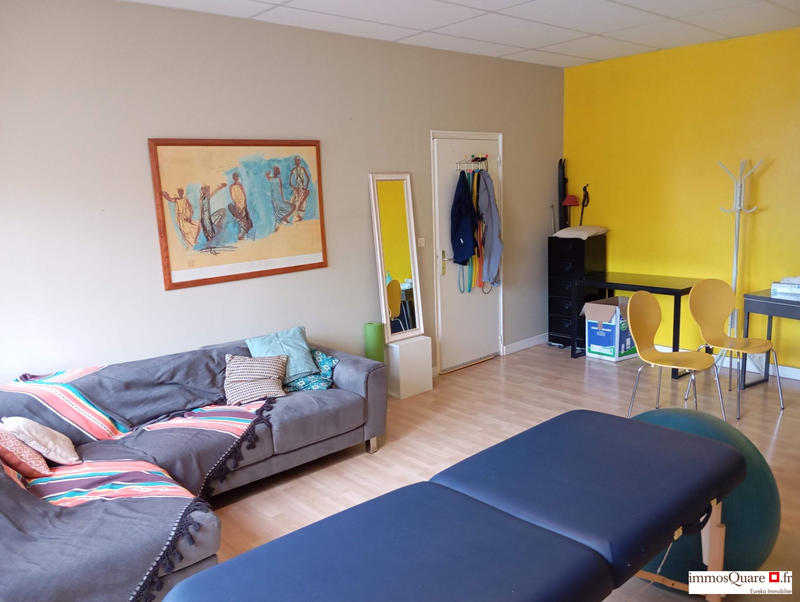 Bureau - 70 m² - 3 pièces