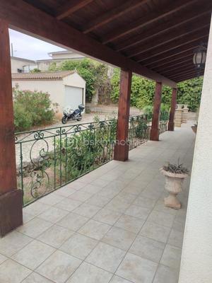 Villa - 140 m² - 5 pièces