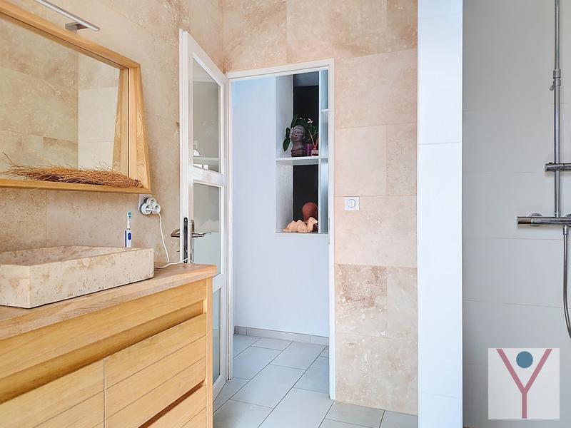 Maison - 96 m² - 4 pièces