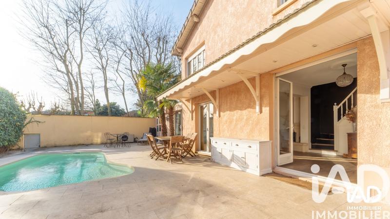 Maison - 120 m² - 5 pièces