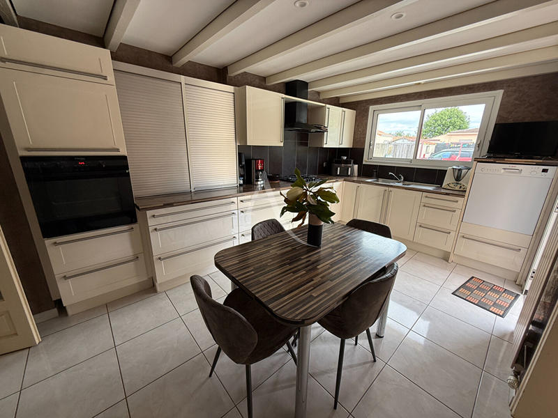 Maison - 130 m² - 5 pièces