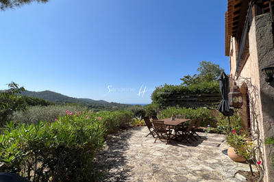 Maison - 75 m² - 3 pièces