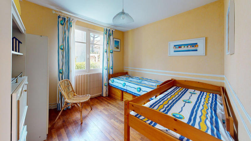 Maison - 135 m² - 6 pièces