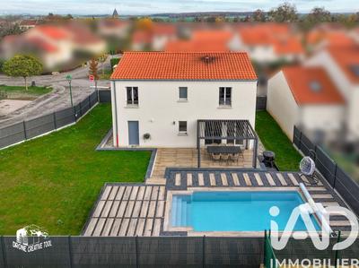 Maison - 134 m² - 5 pièces