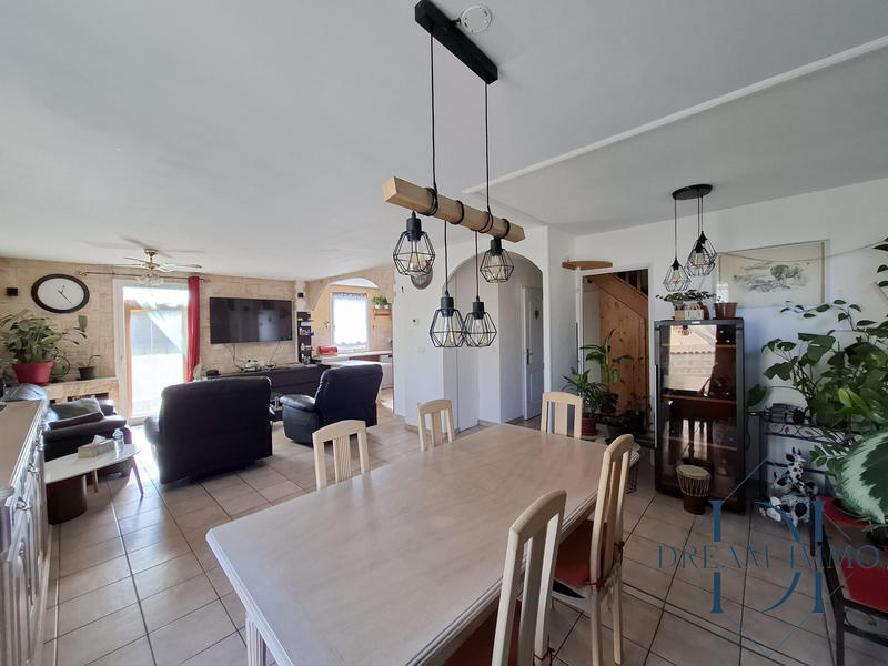 Maison - 108 m² - 5 pièces