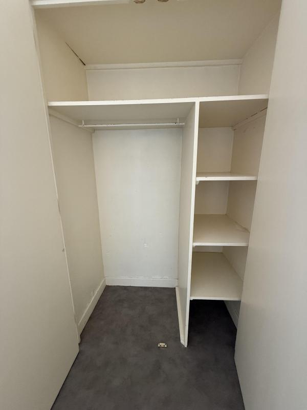 Studio - 15 m² - 1 pièce