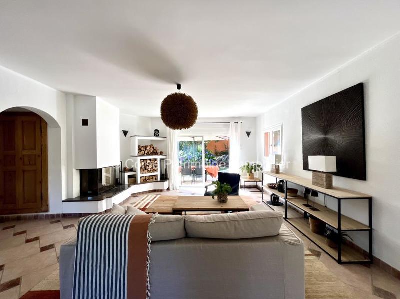 Villa - 148 m² - 6 pièces