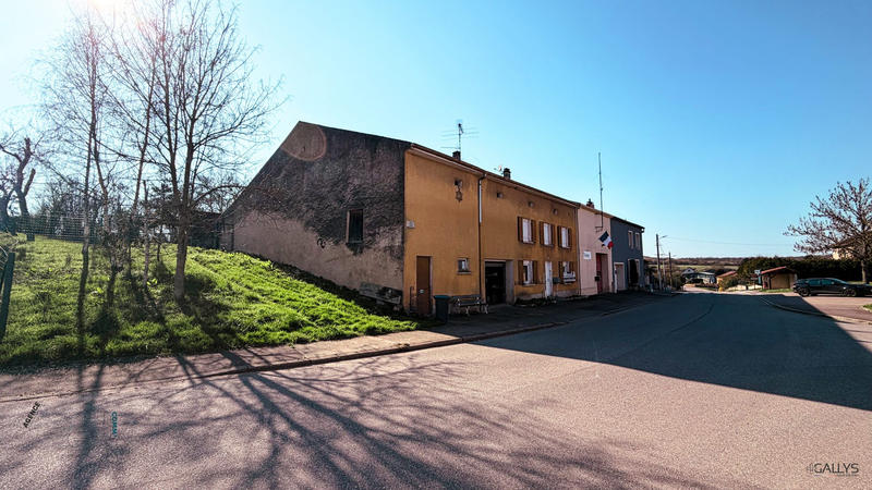 Maison - 155 m² - 6 pièces