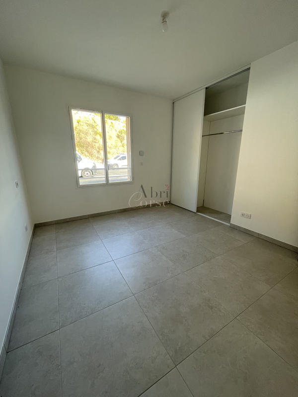 Appartement - 76 m² - 3 pièces