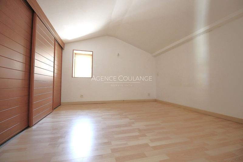 Appartement - 87 m² - 4 pièces