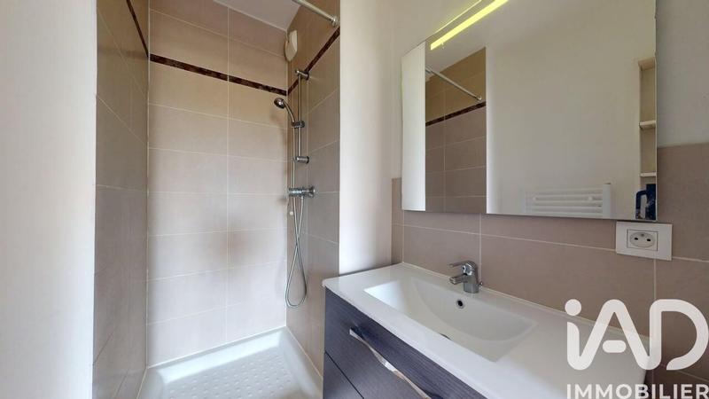 Appartement - 79 m² - 4 pièces