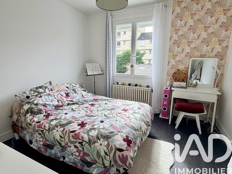 Maison de ville - 87 m² - 4 pièces