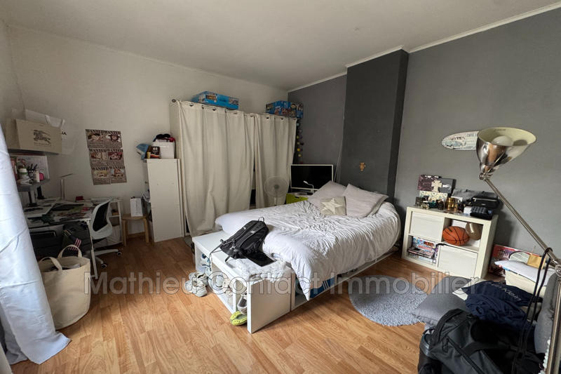 Maison - 314 m² - 10 pièces