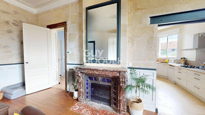 Maison - 178 m² - 7 pièces