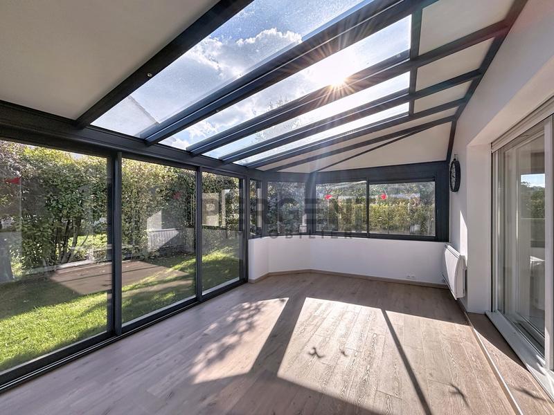 Maison - 155 m² - 6 pièces