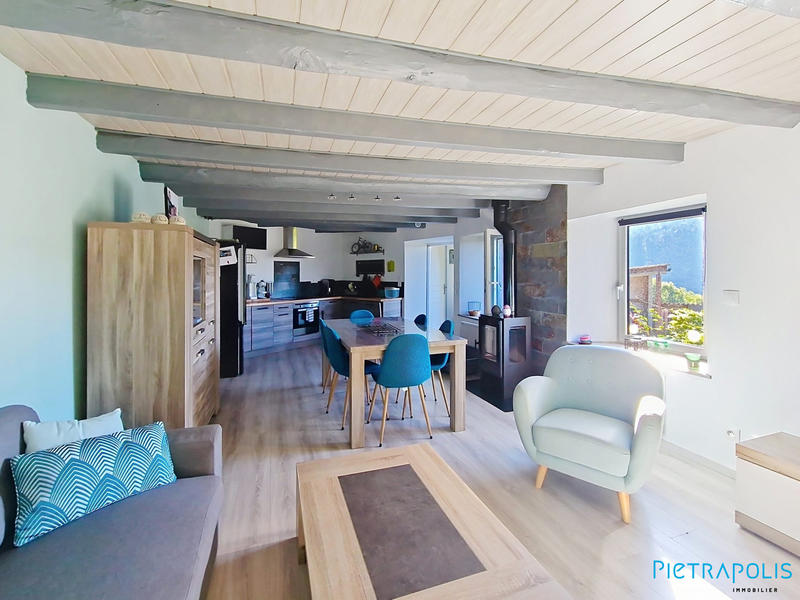 Maison - 86 m² - 3 pièces