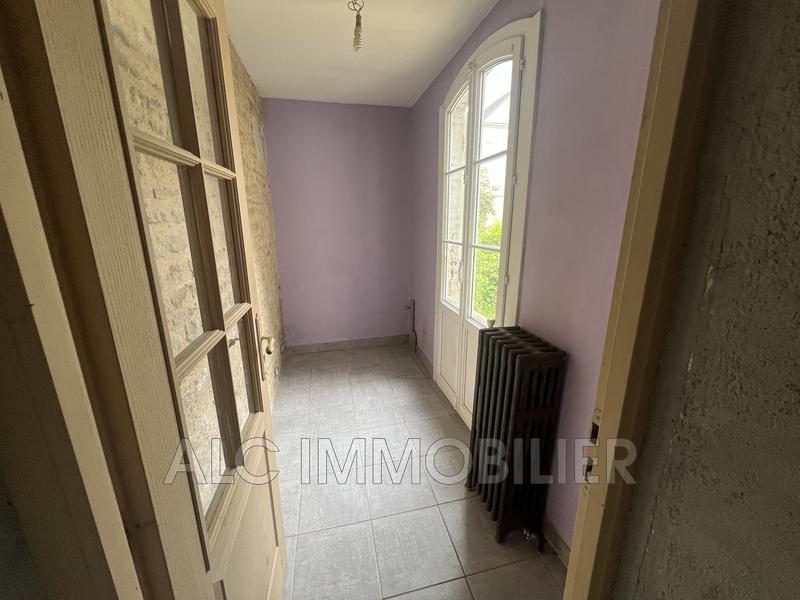Maison - 224 m² - 9 pièces