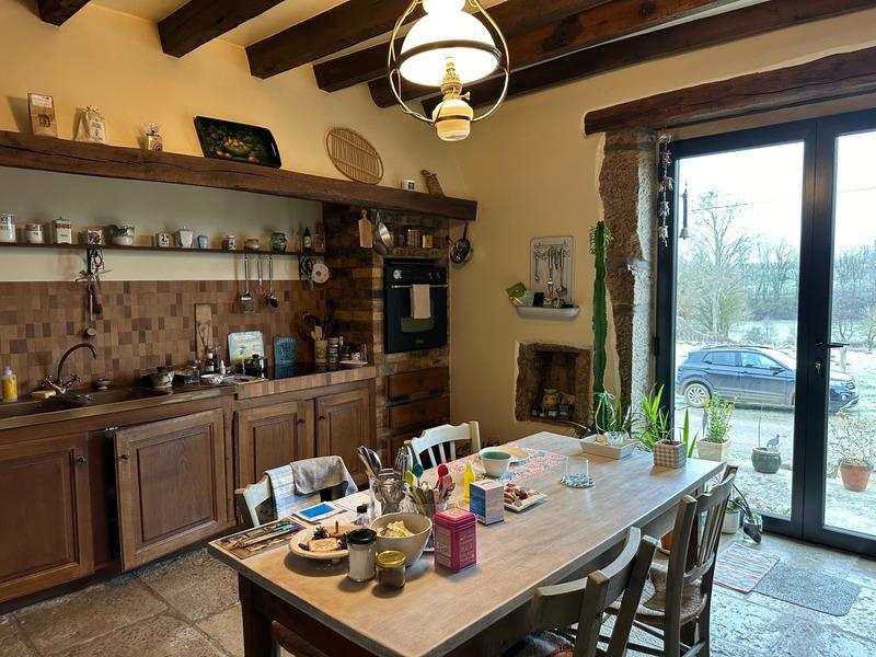 Maison de village - 200 m² - 8 pièces
