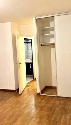 Studio - 25 m² - 1 pièce