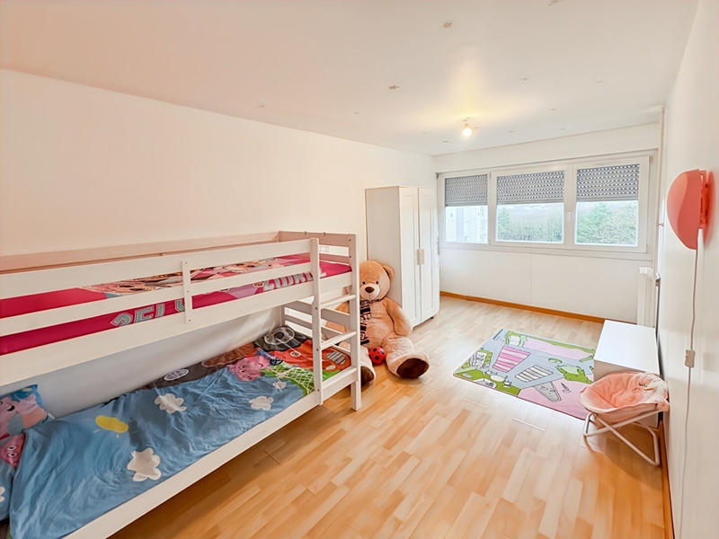 Appartement - 107 m² - 5 pièces