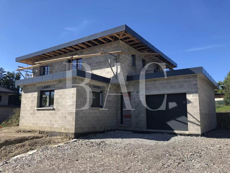 Villa - 143 m² - 5 pièces