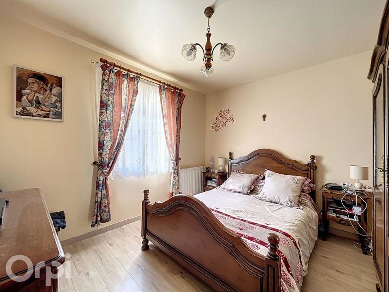 Maison - 147 m² - 8 pièces