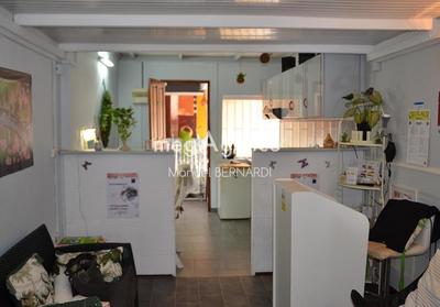 Local commercial - 46 m² - 2 pièces
