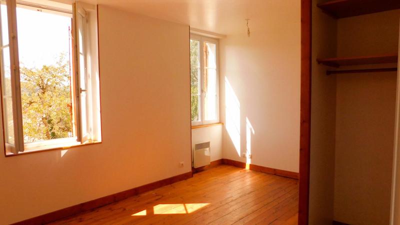 Maison - 107 m² - 4 pièces