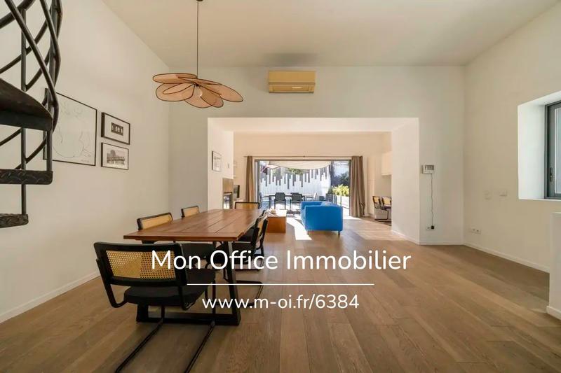 Maison - 170 m² - 7 pièces